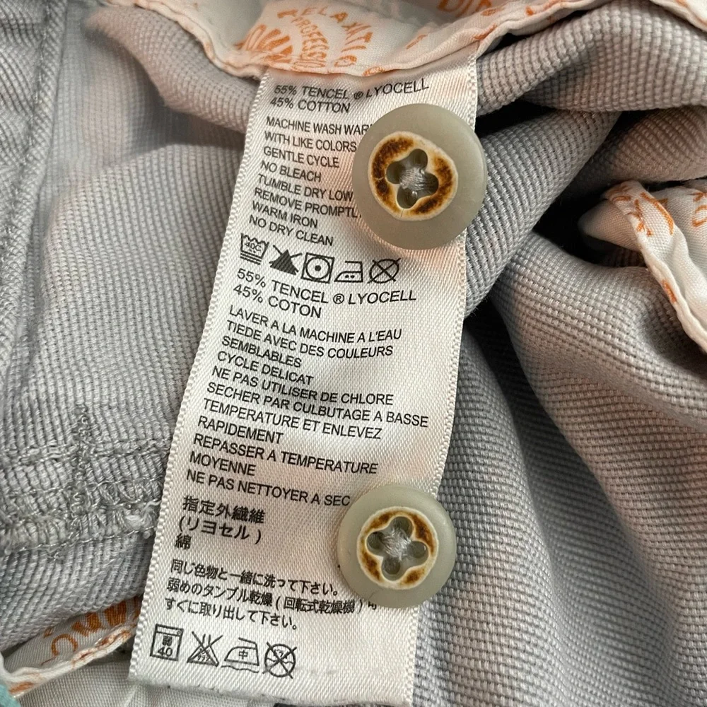 Tommy Bahama cargo shorts